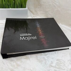 L'Oreal Majirel Color Guide with Black Cover